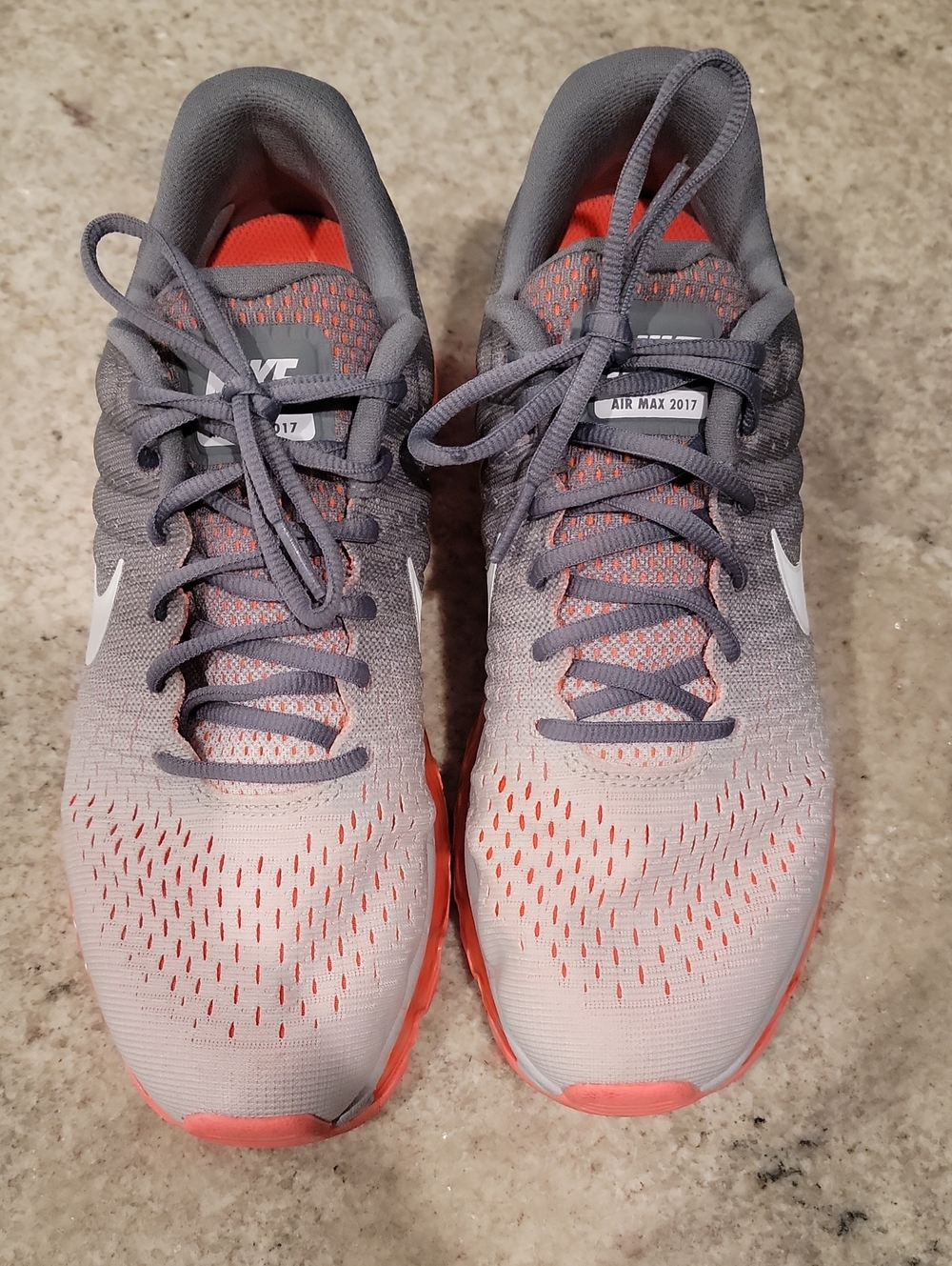 Nike Women’s Air Max 2017 Gray and Coral Running Shoes - Picture 1 of 6